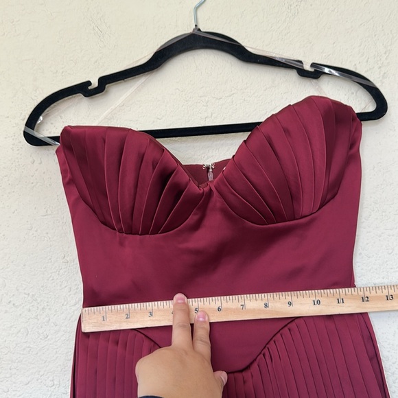 House of CB XS D-DD ‎ 'Marcella' Berry pleated georgette maxi dress NWOT - Picture 13 of 17